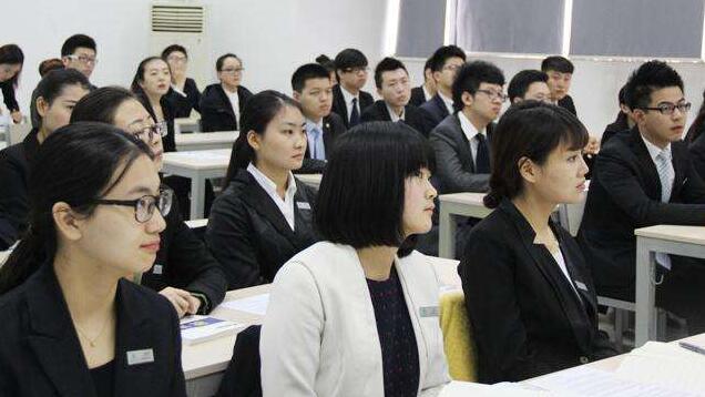 桂林銀行管理培訓(xùn)生待遇怎么樣？管理培訓(xùn)生主要工作做什么？