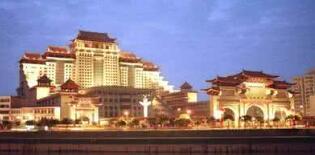 玉林交旅集團(tuán)董事長何剛簡歷，潘啟祥、李劍鋒、趙德偉、黃東紅、曾慶龍、莫黃華、黃玉玲領(lǐng)導(dǎo)班子